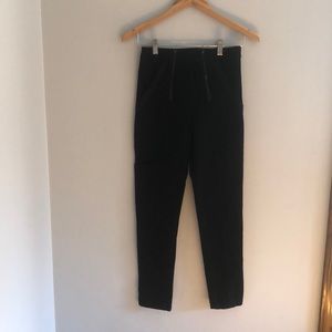 NWT PRAIRIE UNDERGROUND DANCEHALL LEGGINGS